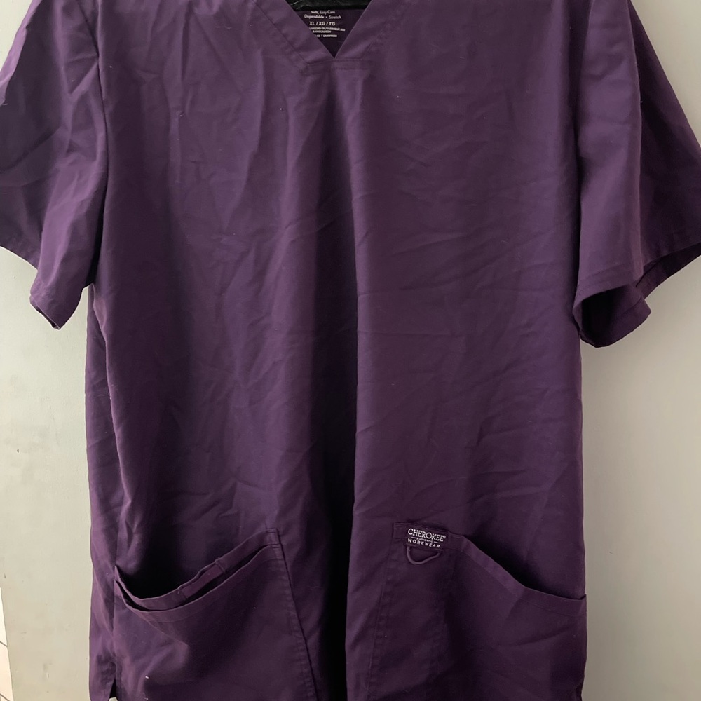 Cherokee Unisex V-Neck Scrub Shirt in Rich Purple